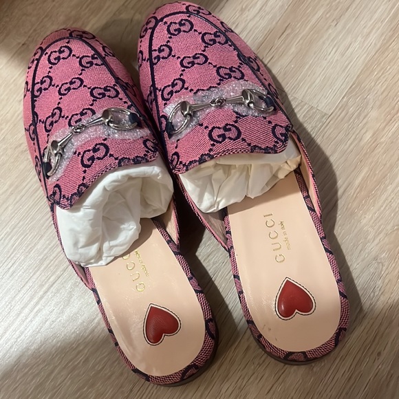 GUCCI WOMEN'S GG PRINCETOWN SLIPPER - Picture 4 of 8
